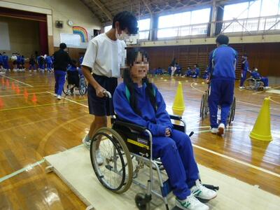 乗る側と押す側の両方を経験しました